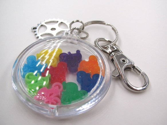 9 multi color bicycle in acrylic keychain 第3張的照片