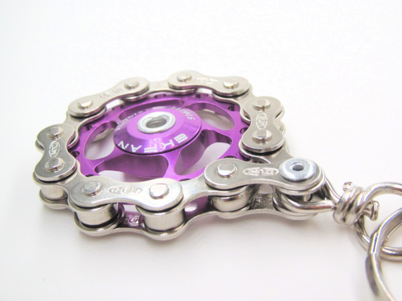 Japanese chess ear ring purple with acrylic pearl 第5張的照片