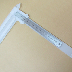 Simple type Long Jaw Vernier Caliper 第2張的照片