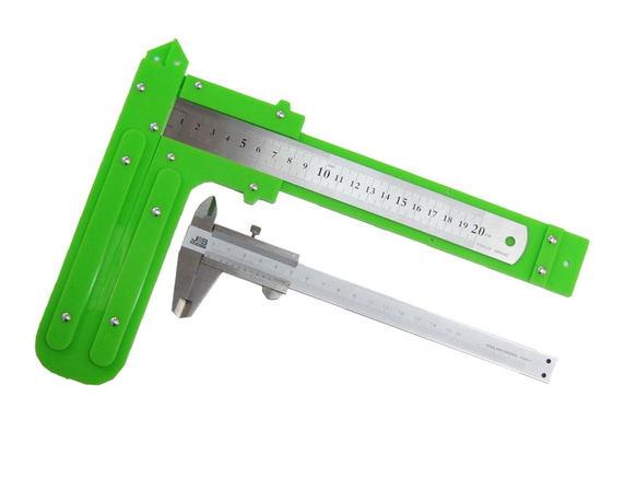 Simple type compact Long Jaw Vernier Caliper 第4張的照片