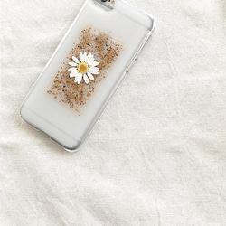 乳白色♡お花とコルクのフレーム　押し花iPhoneケース 4枚目の画像