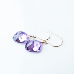 K18 Pierced earring with Amethyst 第8張的照片