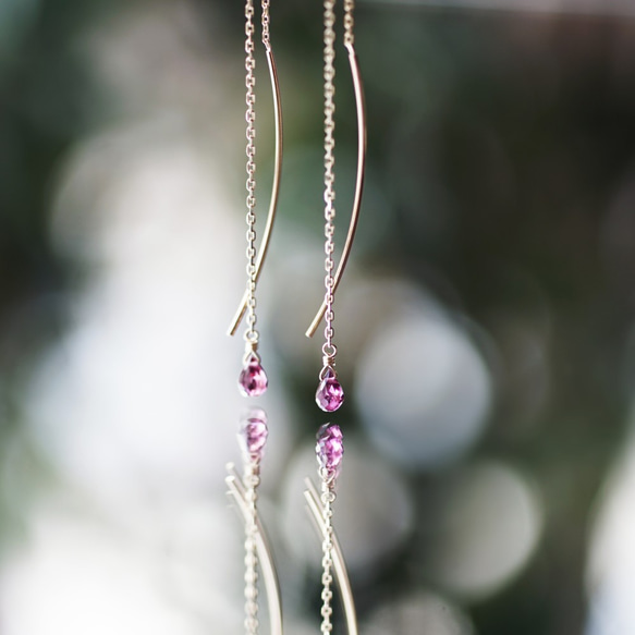 K10 pierced earring with Rohdlite Garnet 第2張的照片