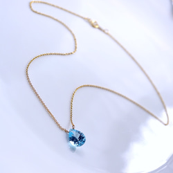 14KGF Necklace with Blue Topaz. 第2張的照片