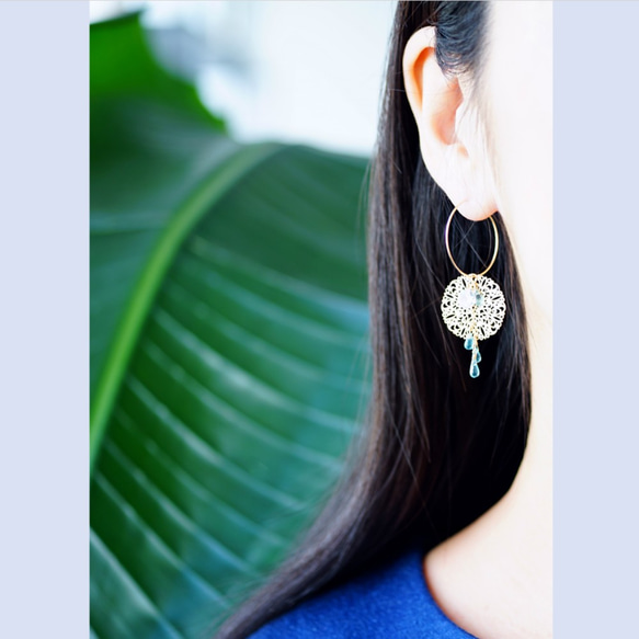 14KGF Pierced earring  with White natural stones. 第2張的照片