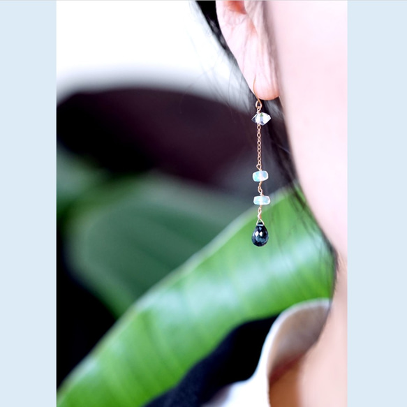 K18 pierced earring with Topaz,Opal, and Herkimer diamond. 第2張的照片