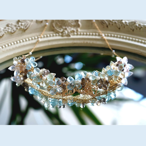 ジェムストーンのビブネックレス～森の女神の装身具～Aurora  