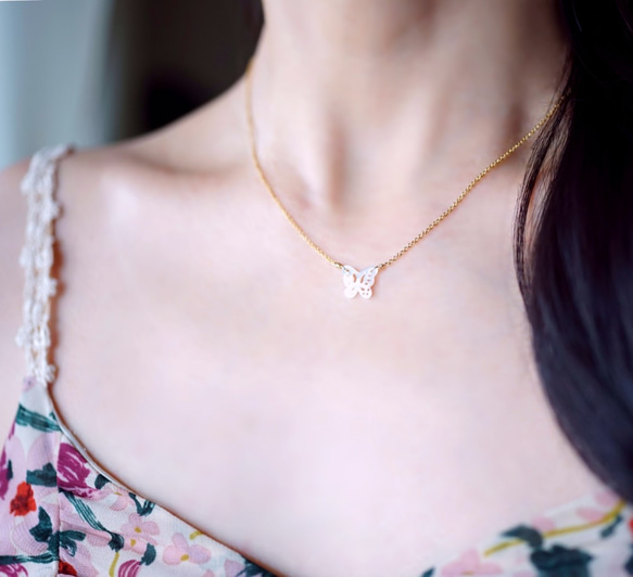 14Kgf 40cm necklace with White shell. 第3張的照片