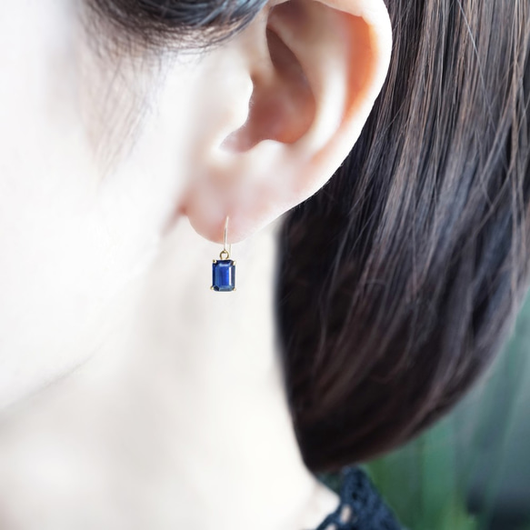 K18 Pierced earring with Kyanite 第3張的照片