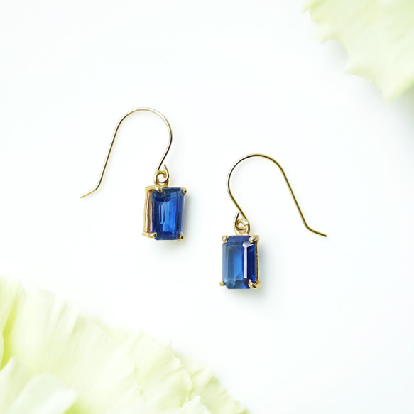 K18 Pierced earring with Kyanite 第6張的照片