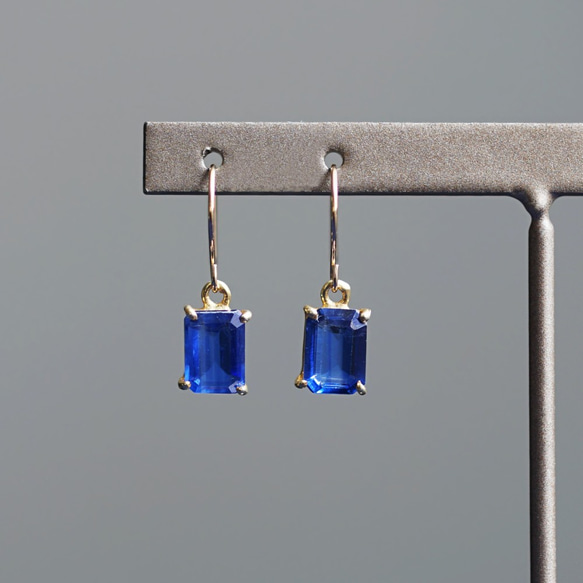 K18 Pierced earring with Kyanite 第10張的照片