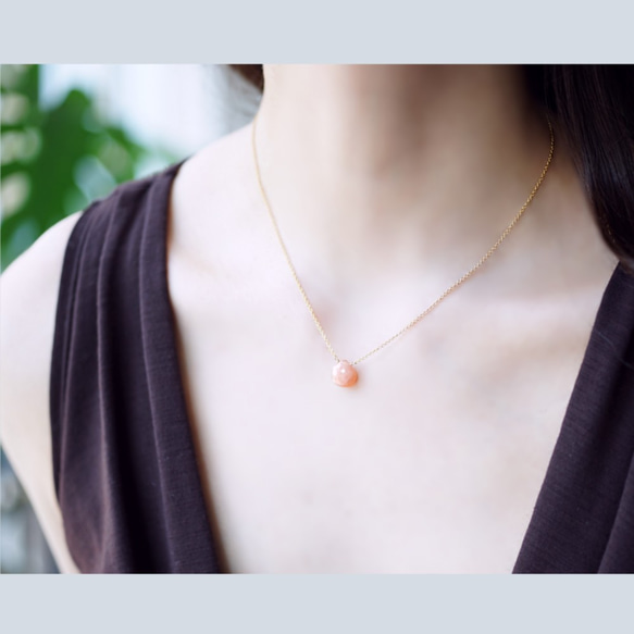 14KGF 40cm Necklace with peach moonstone. 第2張的照片