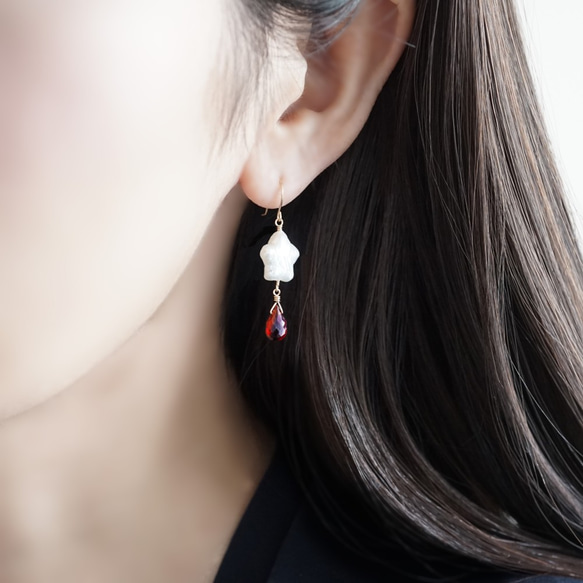 K18 Pierced earring with Garnet and Pearl. 第3張的照片