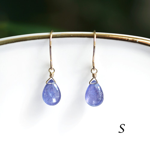 サイズ選べる☆タンザナイトのペアシェイプ・サージカルステンレス