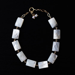 14KGF 17・5cm(±5ｍｍ) bracelet  with white shell 第3張的照片