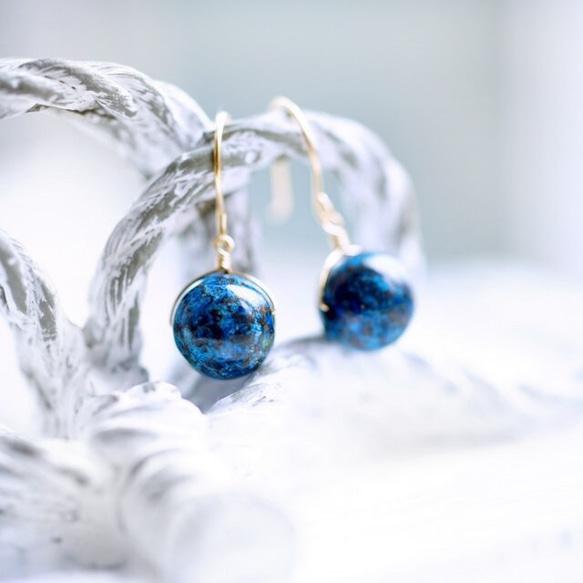 矽孔雀石圓形醫用不鏽鋼耳環 - Alexandra 第1張的照片