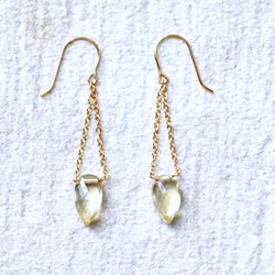 14KGF Pierced earring with skcapolite. 第3張的照片