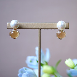 14KGF Pierced earring with Shell pearl and champagne quartz. 第1張的照片