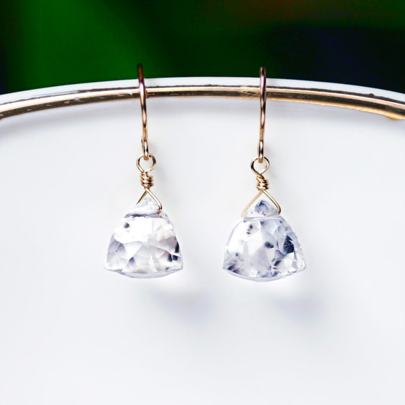 14KGF pierced earring with crystal 第1張的照片