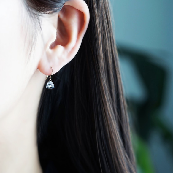 14KGF pierced earring with crystal 第3張的照片