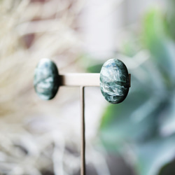 14KGF Pierced earrings with Seraphinite 第3張的照片