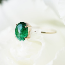 K18 Ring with Emerald 第6張的照片