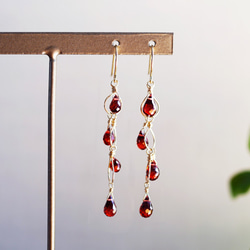 K18 pierced earring with Garnet. 第2張的照片