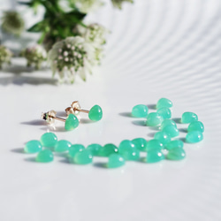 14KGF Pierced earring with Chrysoprase. 第8張的照片