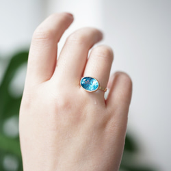 K18 Ring with swiss blue topaz 第9張的照片