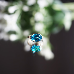 K18 Ring with swiss blue topaz 第10張的照片