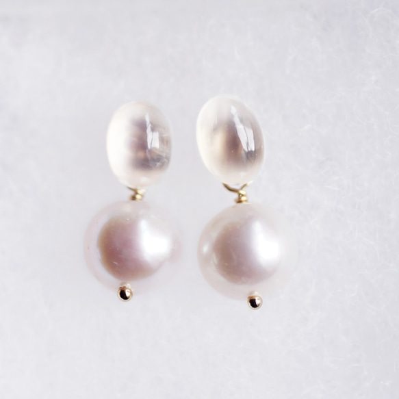 14KGF Pierced earring with moonstone and pearl 第1張的照片