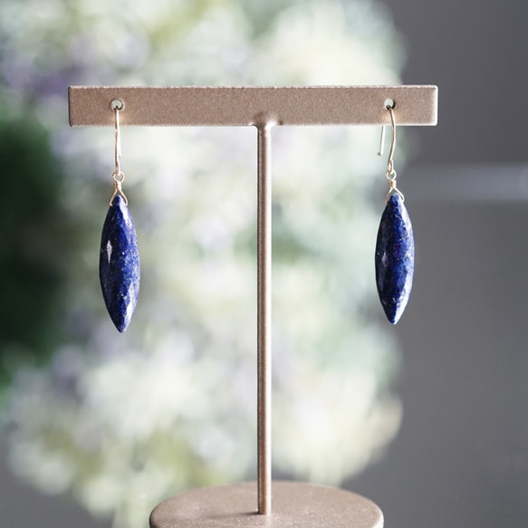 K18 Pierced earring with Lapis Lazuri. 第3張的照片