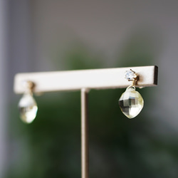 14KGF pierced earring with White topaz and Lemon quartz 第11張的照片