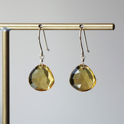 K18 pierced earring with whiskey quartz 第6張的照片