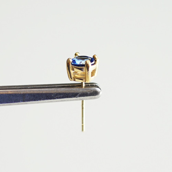 藍晶石 5 毫米純銀耳環 ~Alexandra 第7張的照片