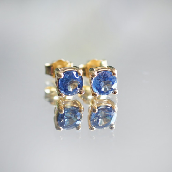 藍晶石 5 毫米純銀耳環 ~Alexandra 第9張的照片