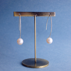 大號淡水珍珠欖尖形鉤狀耳環 - Edwige 第2張的照片