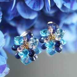 ☆K10/K18トルマリン・トパーズ・アイオライトの紫陽花ピアス　～Hydrangea 2枚目の画像