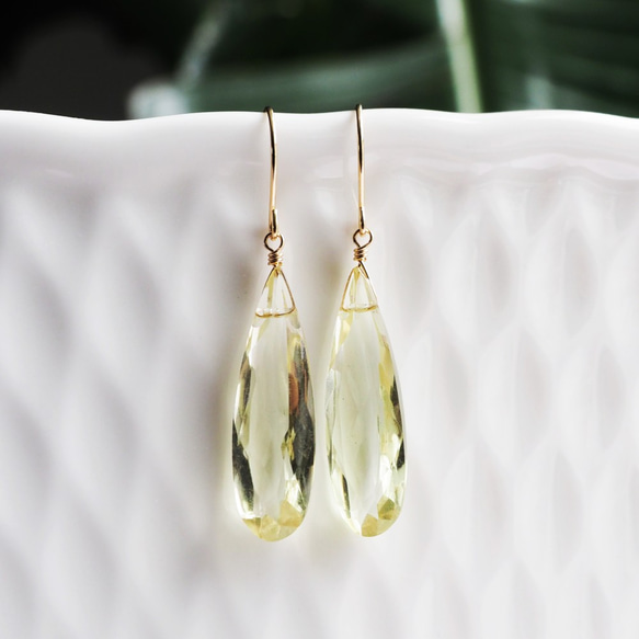 K10/K18 Pierced earrings with Lemon quartz. 第1張的照片