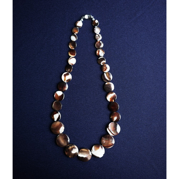 50cm Necklace with  Brown Shell 第7張的照片