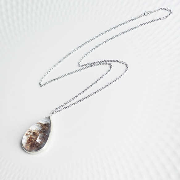 Silver925 50cm Necklace with Dumortierite in quartz. 第2張的照片