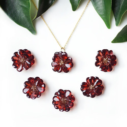 14KGF 45cm Nacklace with Garnet ~Dahlia 第1張的照片