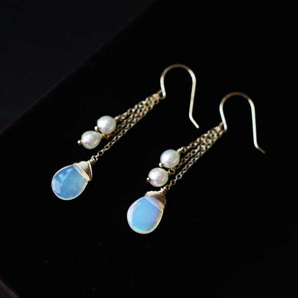 K18 Pierced earring with Opal and Pearl(sea water) 第6張的照片