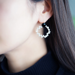 K18 pierced earrings with Pearl(fresh water) and quartz 第3張的照片