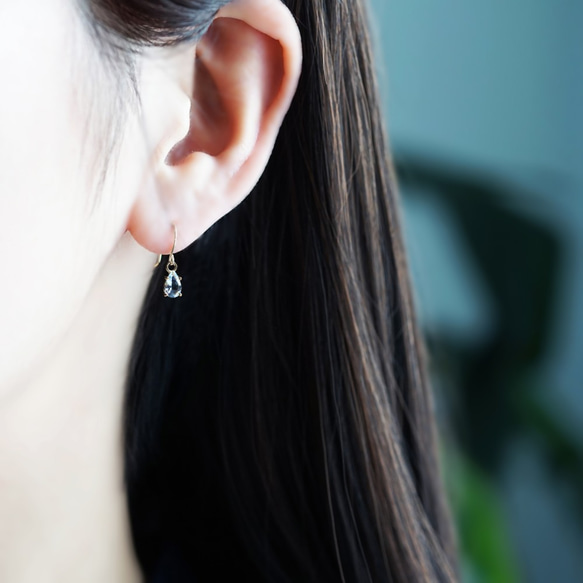 K10/K18 Pierced earring with Aquamarine 第3張的照片