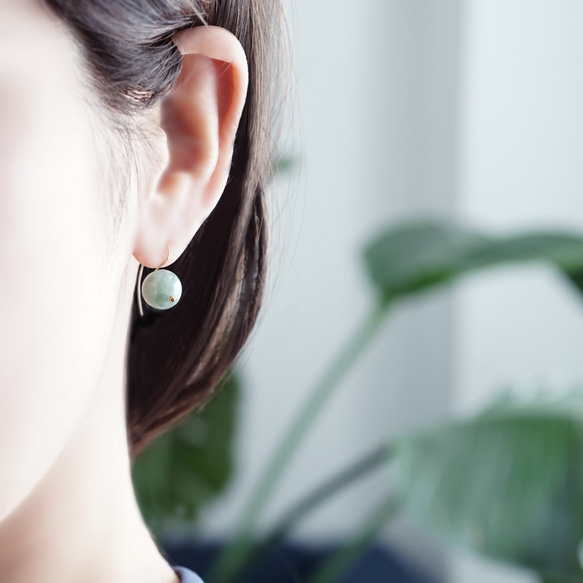 14KGF Pierced earring with Burmese Jadeide. 第3張的照片