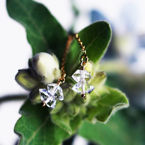 14KGF Pierced earring with Herkimer diamond 第7張的照片