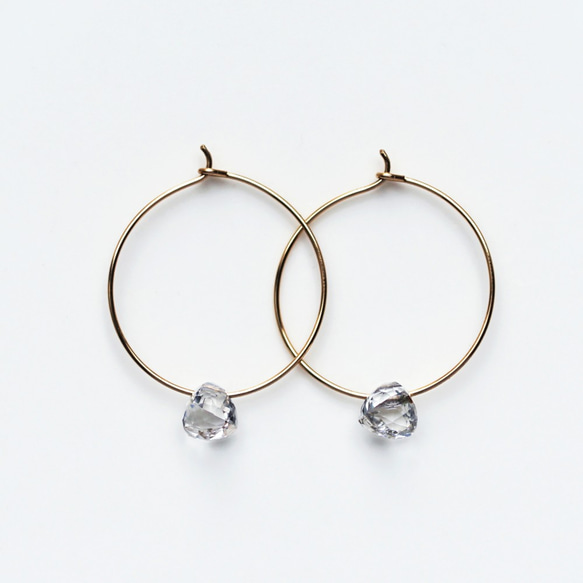 14KGF pierced earring with crystal 第2張的照片