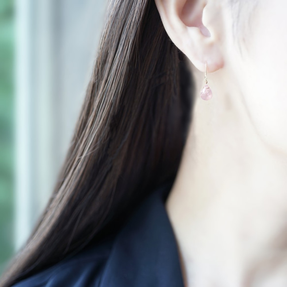 K18 pierced earring with pink aquamarine/morganite 第3張的照片