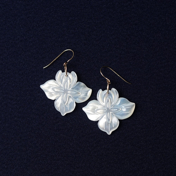 14KGF pierced earring with white shell. 第10張的照片
